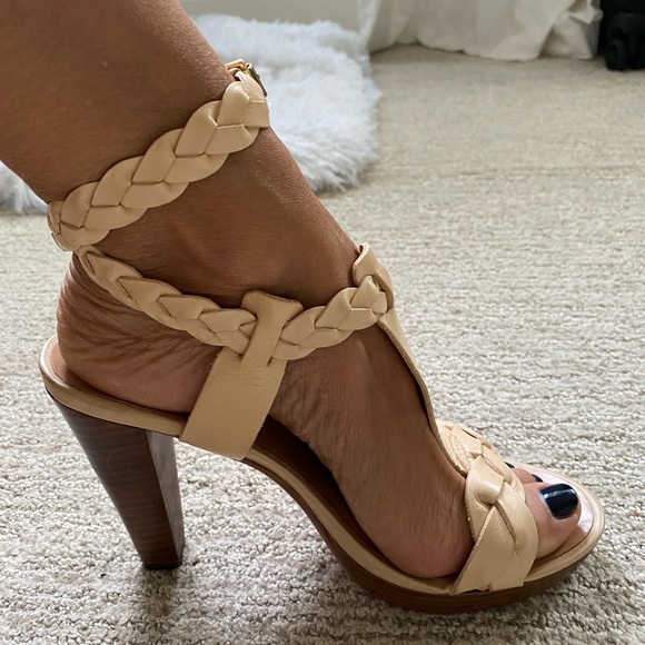 🖤 💕🔥HP🔥💕Juicy Couture Shoes🖤 - Picture 2 of 7